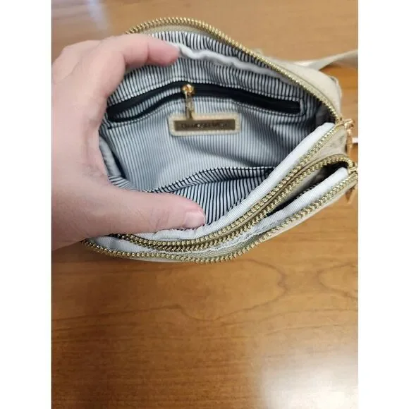 Madison West by Baby Cubby taupe tripple pocket waist bag/ fanny pack with goldt - Picture 4 of 7